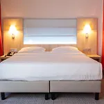 Hotel Park By Radisson 4*