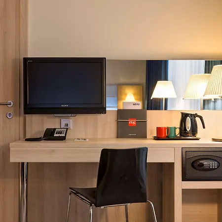 Hotel Park By Radisson