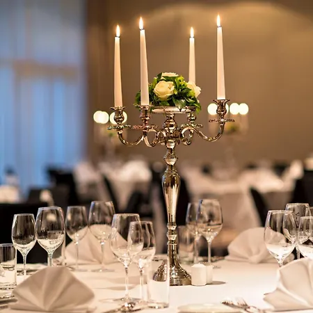 فندق بارك إن باي راديسون لينز لينتز